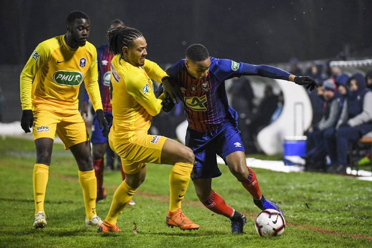 2019 · Coupe de France — sur l'aile